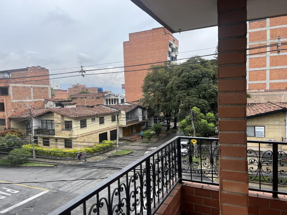 Casahotel De Lujo Colores - Estadio * Medellin